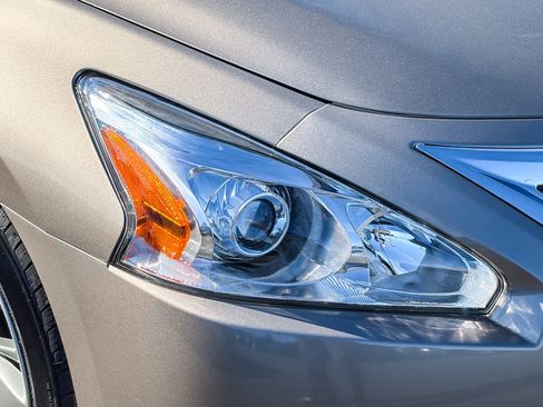 Used 2014 Nissan Altima 2.5 SL w/ Technology Package image 7