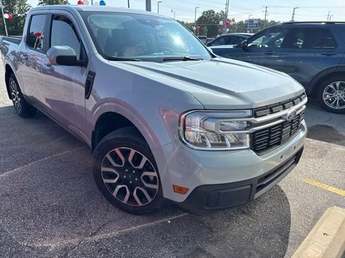 Used 2022 Ford Maverick Lariat w/ Lariat Luxury Package FWD image 3