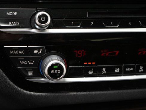 Used 2019 BMW M550i xDrive M550i xDrive w/ Premium Package 2 image 61