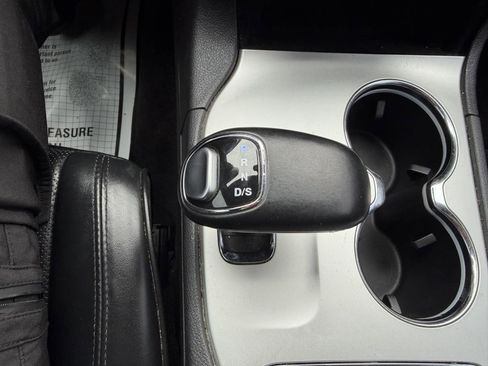 Used 2015 Jeep Grand Cherokee High Altitude image 37