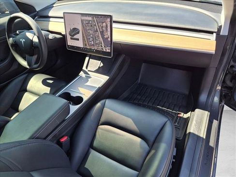 Used 2021 Tesla Model 3 Standard Range Plus RWD image 20