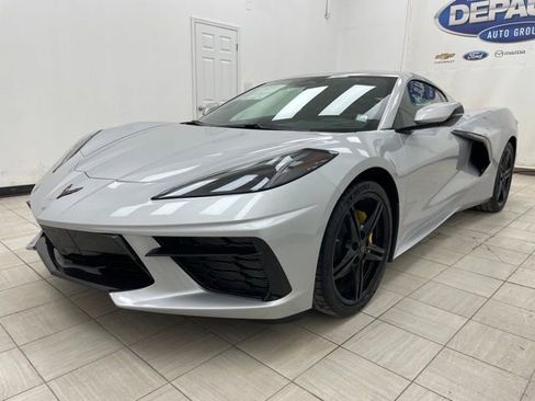 New 2026 Chevrolet Corvette Stingray Coupe w/ Battery Protection Package image 17