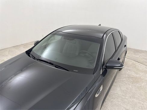 Used 2016 Kia Optima LX w/ LX Convenience Package image 16