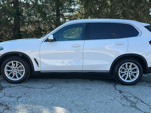 Used 2023 BMW X5 xDrive40i image 28