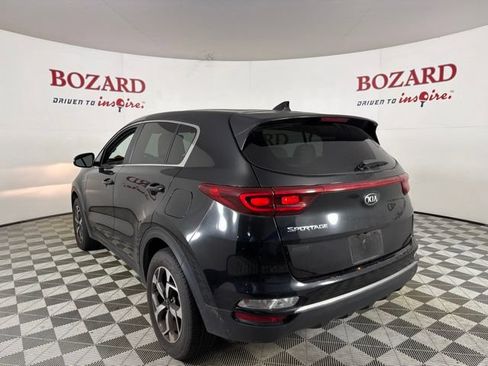 Used 2020 Kia Sportage LX w/ LX Popular Package AWD/4WD image 6