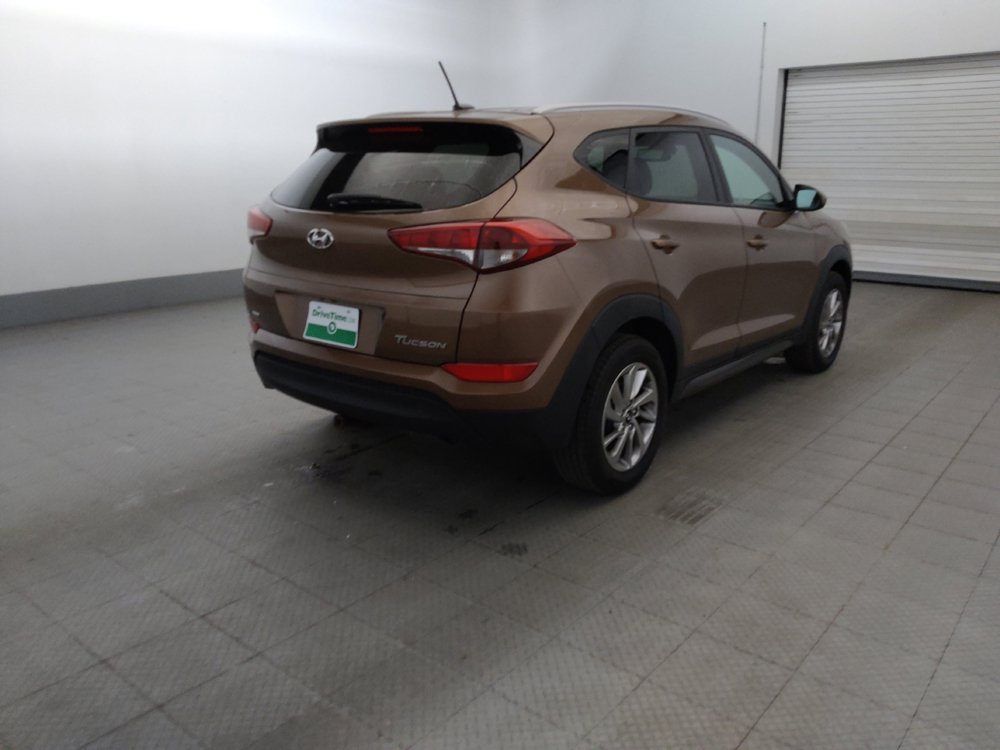 Used 2016 Hyundai Tucson SE w/ Option Group 02 AWD/4WD image 9