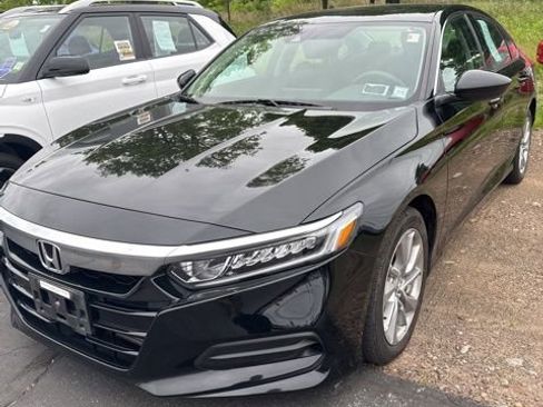 Used 2018 Honda Accord LX image 14