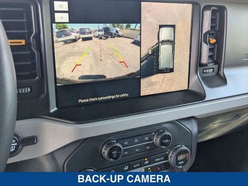 Used 2023 Ford Bronco Badlands AWD/4WD image 17