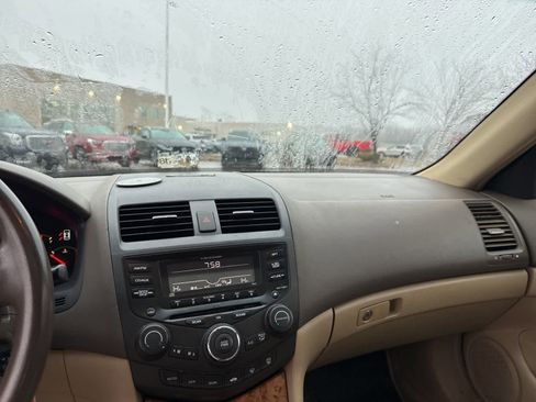 Used 2003 Honda Accord EX image 20
