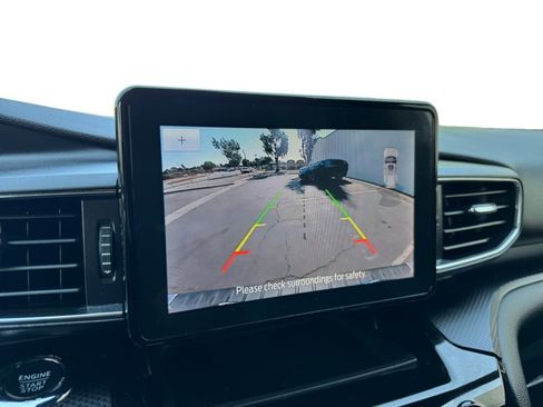Used 2022 Ford Explorer ST w/ ST Street Pack image 13