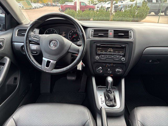 Used 2013 Volkswagen Jetta TDI FWD image 18