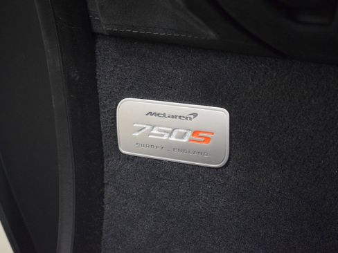 New 2026 McLaren 750S image 26