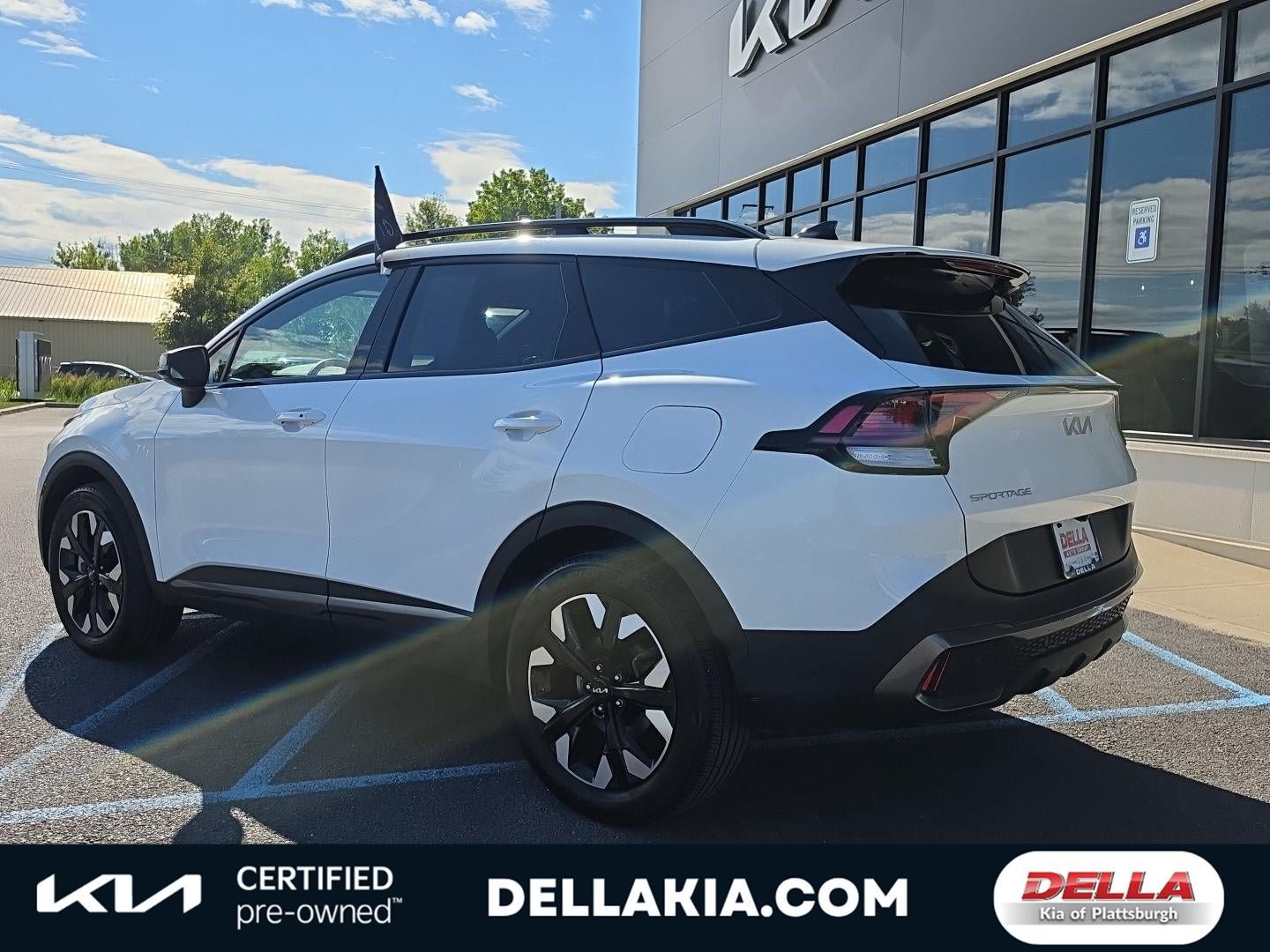 Certified 2024 Kia Sportage X-Line AWD/4WD image 3