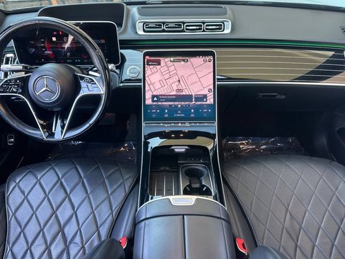 Used 2021 Mercedes-Benz S 580 4MATIC Sedan w/ Warmth & Comfort Package image 13