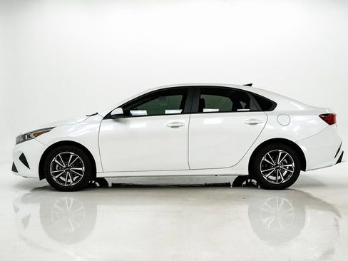 Certified 2023 Kia Forte LXS image 23