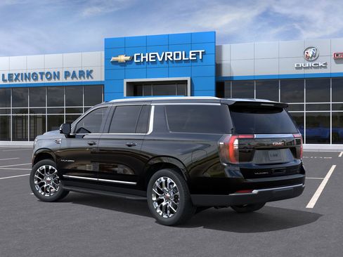 New 2026 GMC Yukon XL Elevation image 3