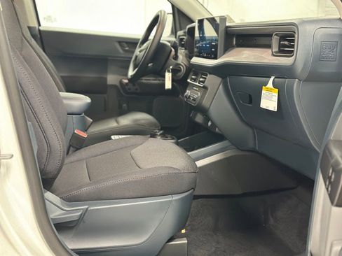 New 2026 Ford Maverick XL image 24