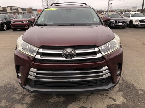 Used 2019 Toyota Highlander Limited image 8