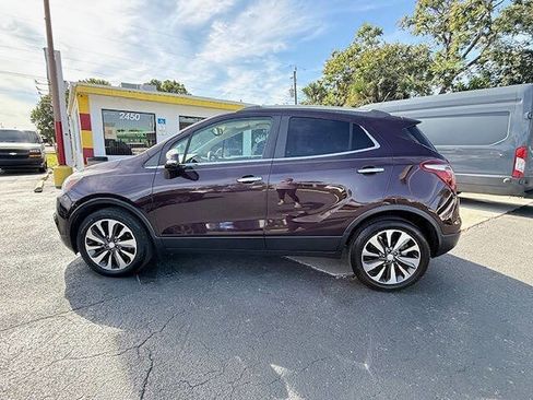 Used 2018 Buick Encore Premium image 3