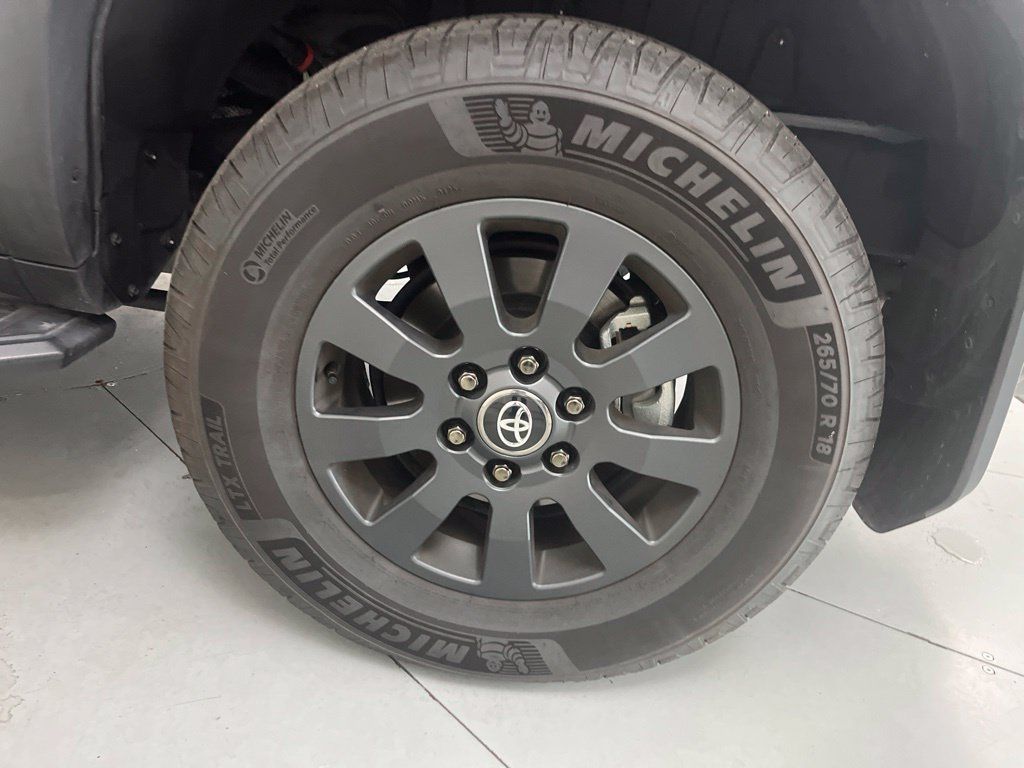 Used 2025 Toyota Land Cruiser w/ Premium Package AWD/4WD image 15