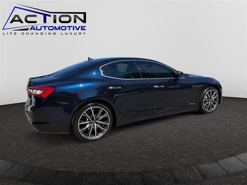 Used 2019 Maserati Ghibli S GranLusso RWD image 8