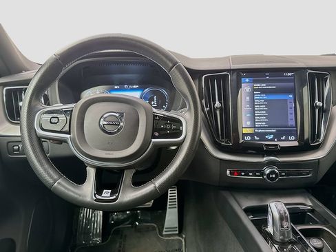 Used 2019 Volvo XC60 T8 R-Design w/ Advanced Package AWD/4WD image 29