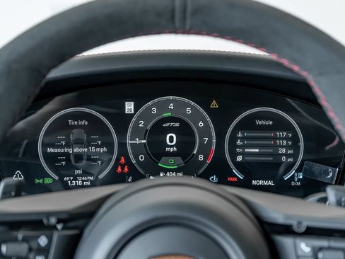 Certified 2026 Porsche 911 Carrera GTS RWD image 19