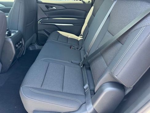 New 2026 Chevrolet Traverse LT FWD image 10