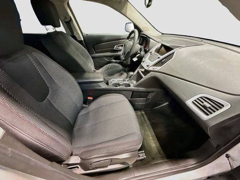 Used 2017 GMC Terrain SLE FWD image 22