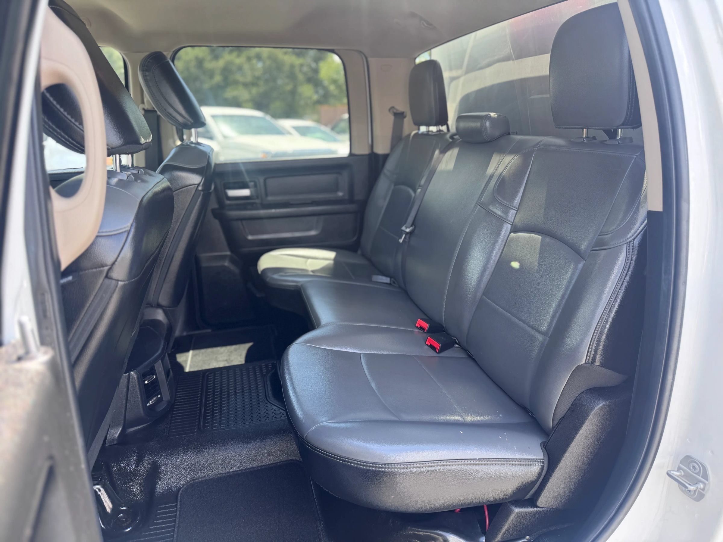 Used 2019 RAM 2500 Tradesman RWD image 12