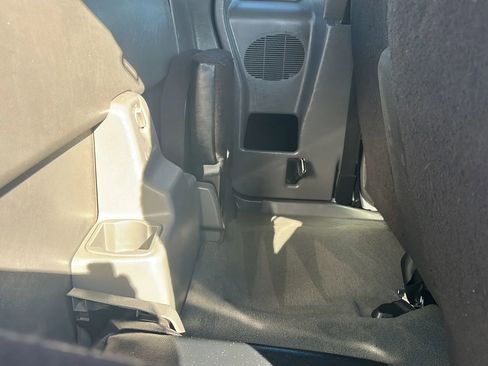 Used 2004 Ford Ranger Edge image 31