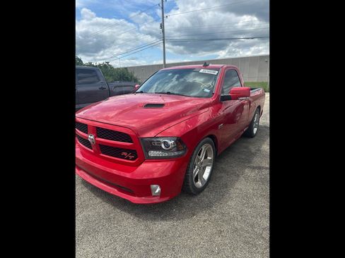 Used 2017 RAM 1500 Sport RWD image 1