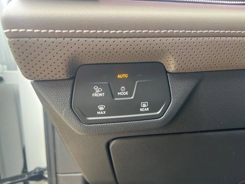 New 2026 Volkswagen Atlas SEL AWD/4WD image 14