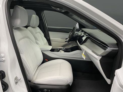 New 2026 Jeep Cherokee Limited image 34