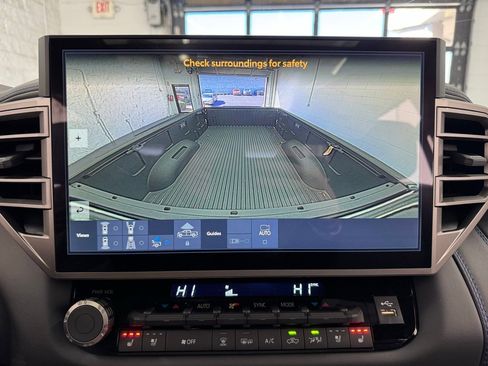New 2026 Toyota Tundra Platinum image 31