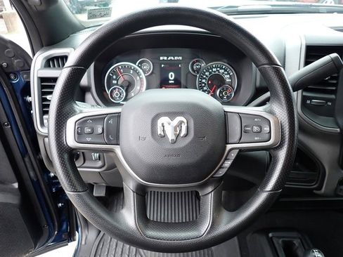 Used 2024 RAM 2500 Tradesman w/ Chrome Appearance Group image 21