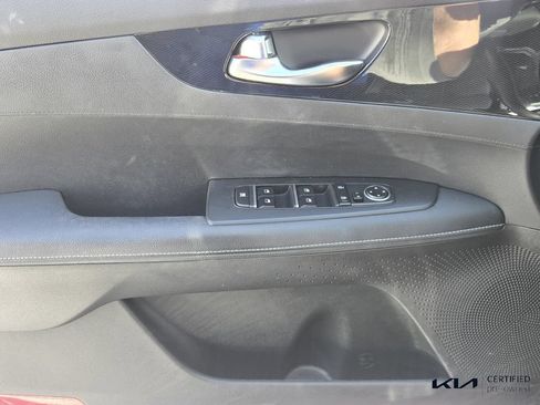 Certified 2023 Kia Forte GT-Line w/ GT-Line Technology Package FWD image 32