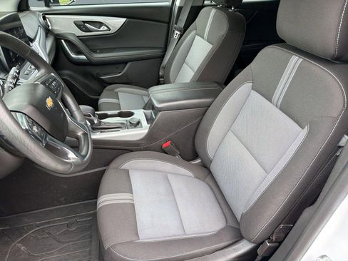 Certified 2024 Chevrolet Blazer LT w/ Convenience Package FWD image 5