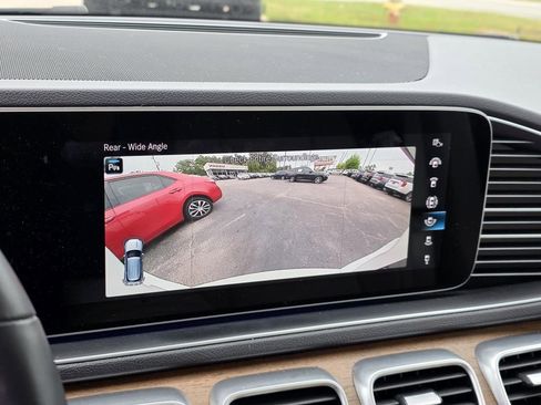 Used 2023 Mercedes-Benz GLE 450 4MATIC image 16