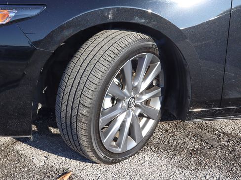 Used 2025 MAZDA MAZDA3 s image 18