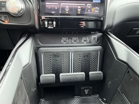 New 2026 RAM 1500 Limited AWD/4WD image 28