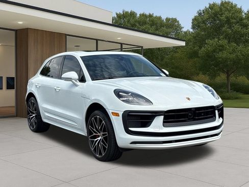 Used 2023 Porsche Macan S AWD/4WD image 6