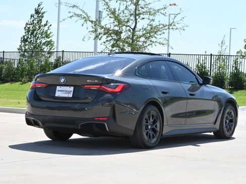 Certified 2023 BMW i4 eDrive35 w/ Premium Package RWD image 9