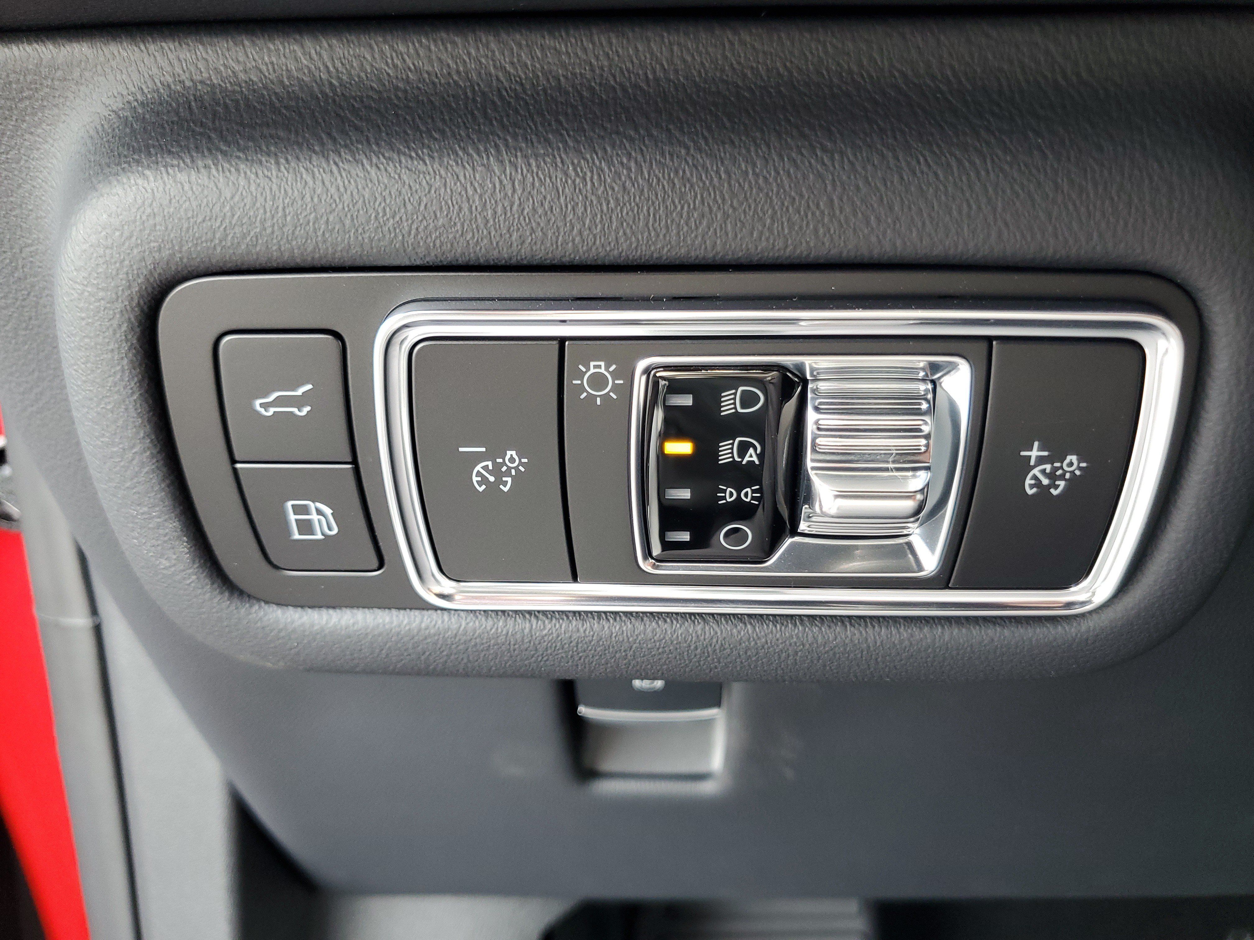 New 2026 Lincoln Nautilus Premier w/ Equipment Group 102A AWD/4WD image 14