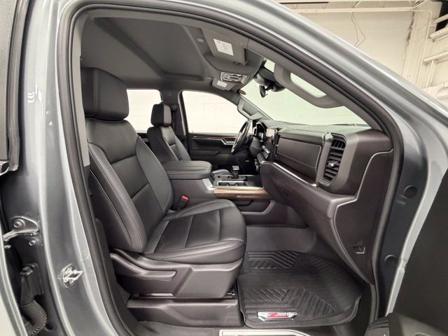 Used 2024 Chevrolet Silverado 1500 LT Trail Boss w/ LT Trail Boss Premium Package AWD/4WD image 26