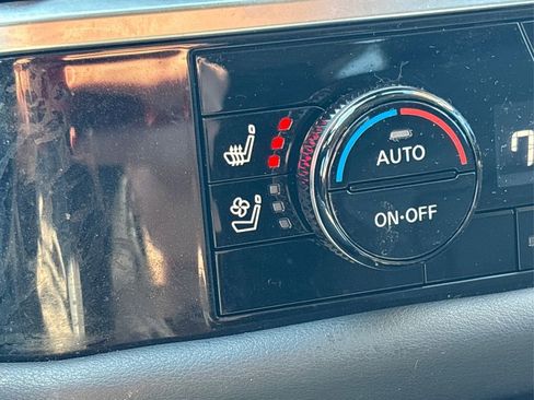 Certified 2024 Nissan Pathfinder Platinum w/ Cargo Package image 36