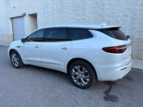 Used 2021 Buick Enclave Avenir w/ Avenir Technology Package FWD image 6