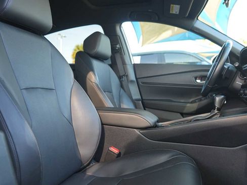 Used 2024 Honda Accord Sport image 15