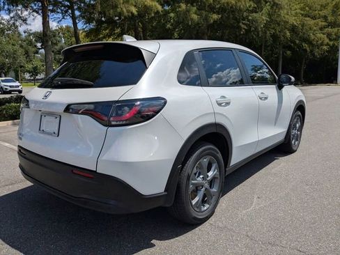 New 2026 Honda HR-V LX image 7
