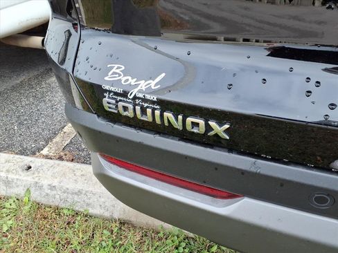 New 2026 Chevrolet Equinox LT w/ Convenience Package II image 7